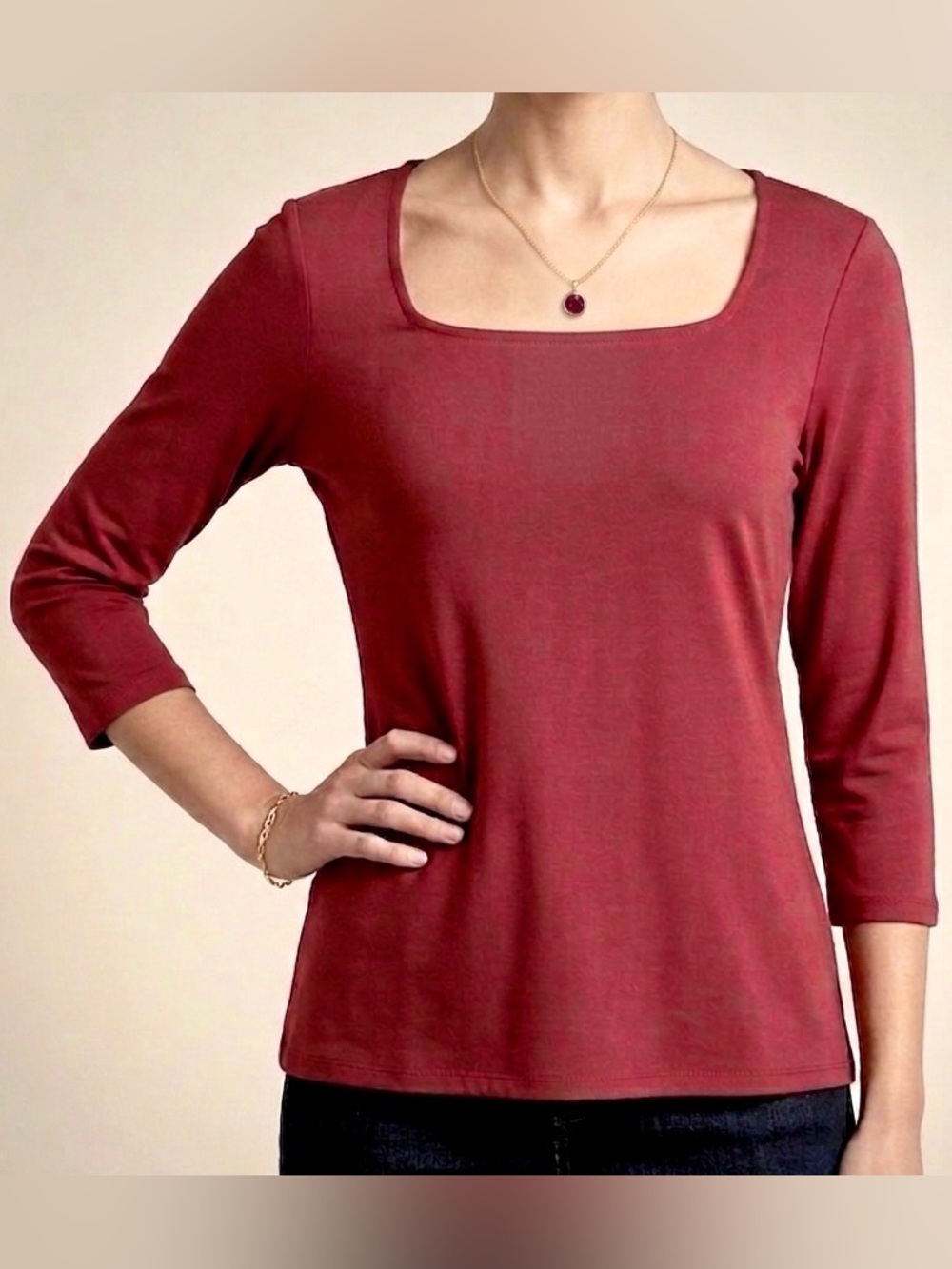 Adrienne Vittadini Cranberry Red Square Neck Top Rayon Stretch Workwear Small
